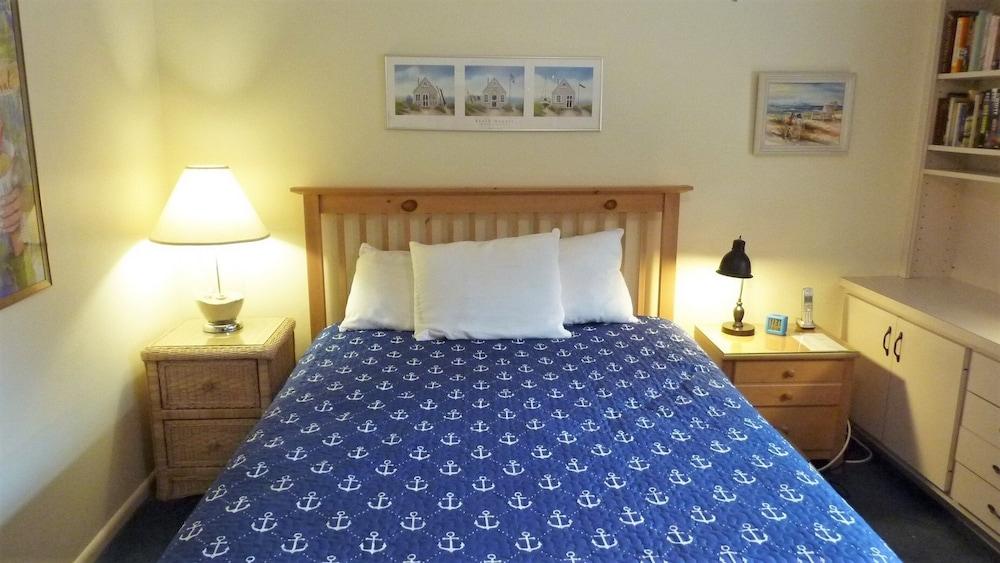 Sherry's Cove 4 Bedroom Home