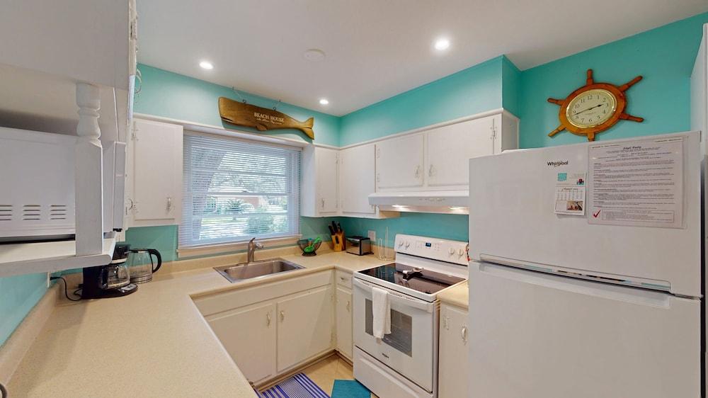 Beach Oaks 3 Bedroom Home