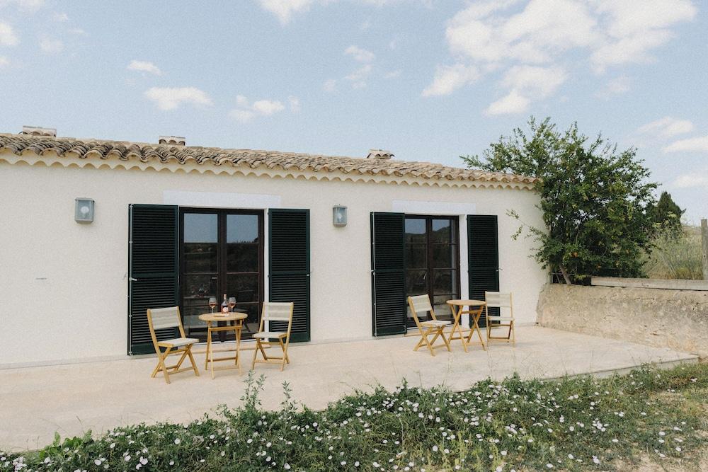 Vino Resort Son Amaret