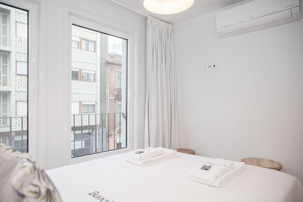 Liiiving - Modern & Glam Apartment M