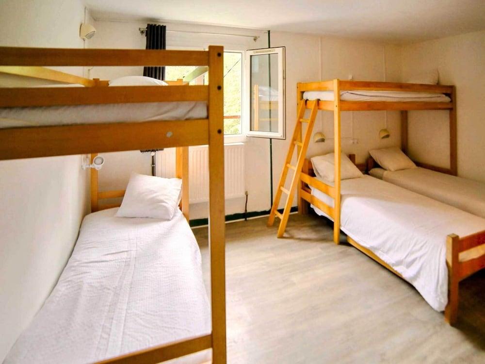 Auberge de Jeunesse HI Chamrousse