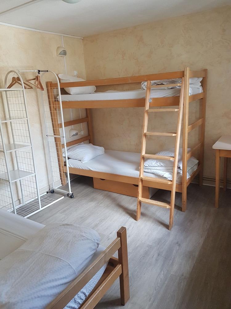 Auberge de Jeunesse HI Chamrousse