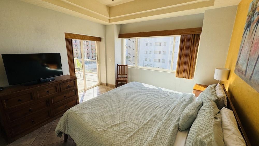 Beautiful 2 Bedroom Condo on the Sea of Cortez at Las Palmas Resort D-305 2 Condo by Redawning
