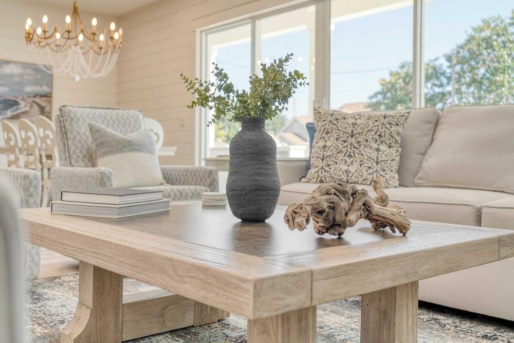 Crystal Sands by Avantstay Walk to the Beach