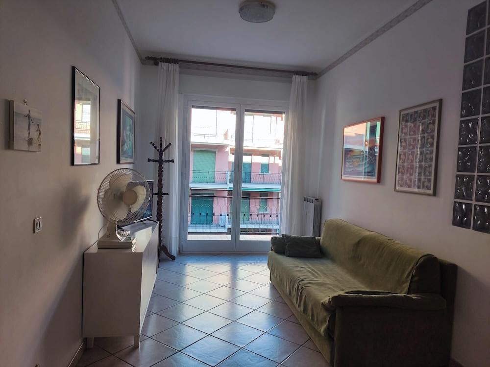 Colombo 7 in Marina di Andora