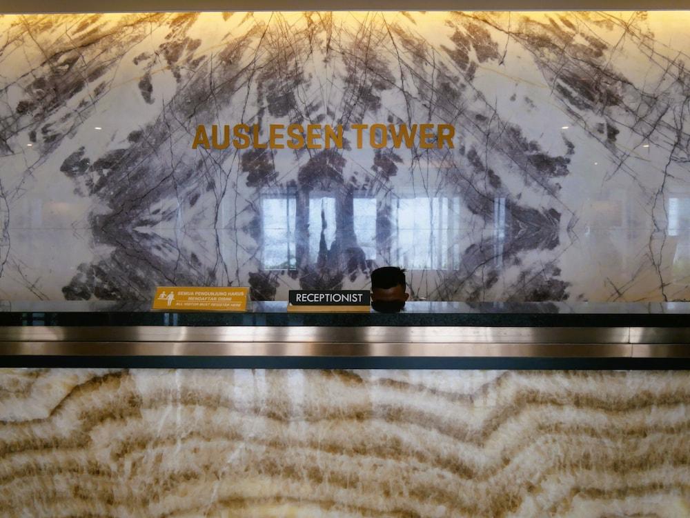 Meisterstadt Pollux Habibie