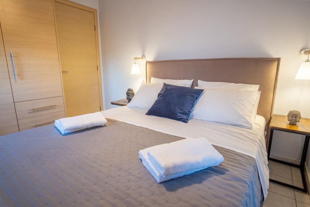 Villa Cool with Private Pool