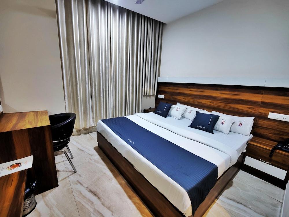 Hotel 21 Chandigarh