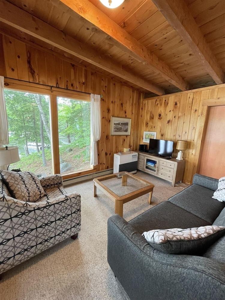 Breezy Point Limit 6 3 Bedroom Cottage by Redawning