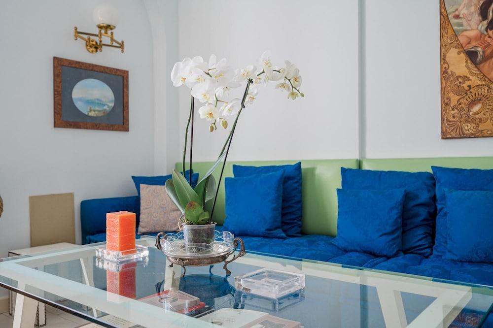 Charming Loft Camerelle