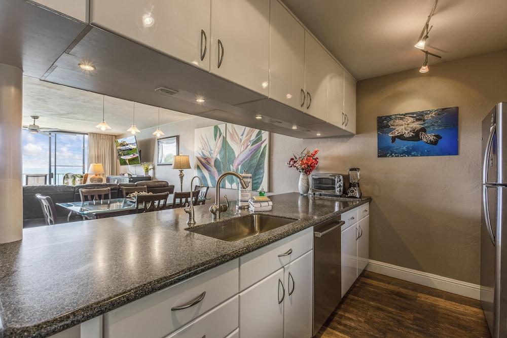 The Hawaiian Penthouse