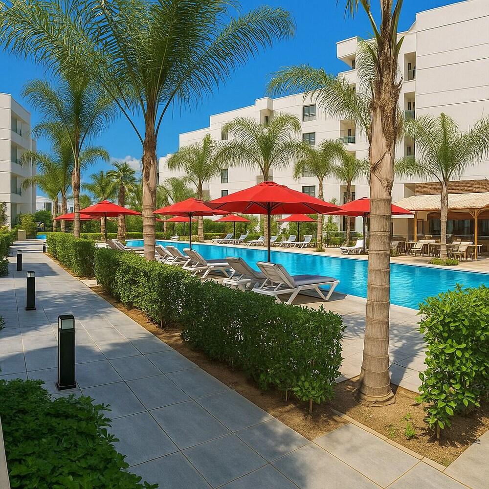 Calm Porto Said Escape