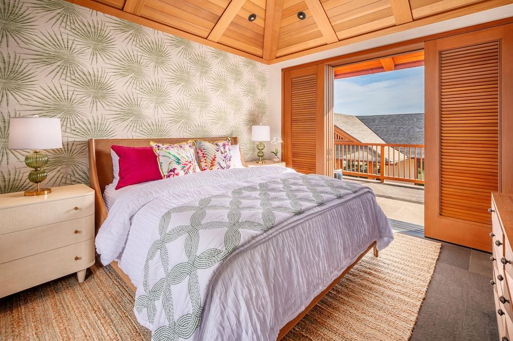 Kukui'ula Luxury Home Collection - CoralTree Residence Collection