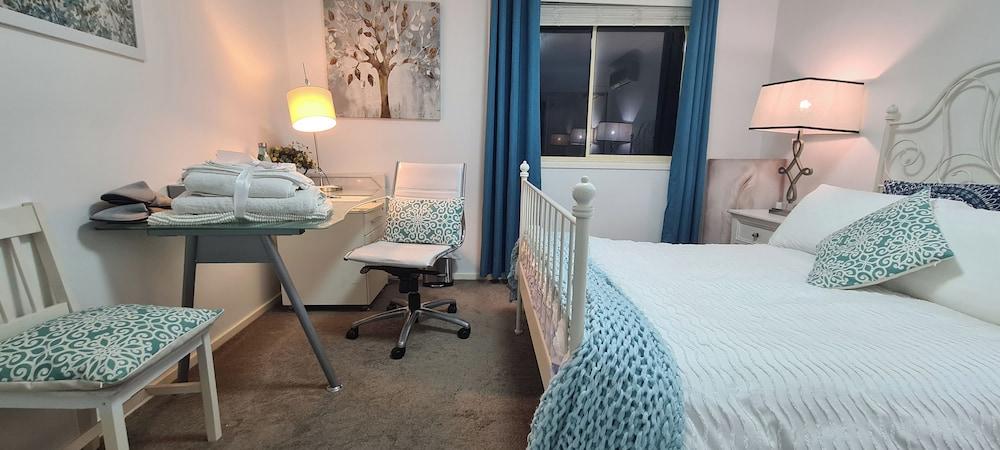 Neogaia Bed & Breakfast