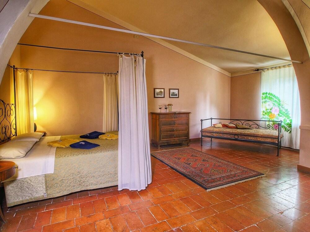 Panoramic Tuscan Villa