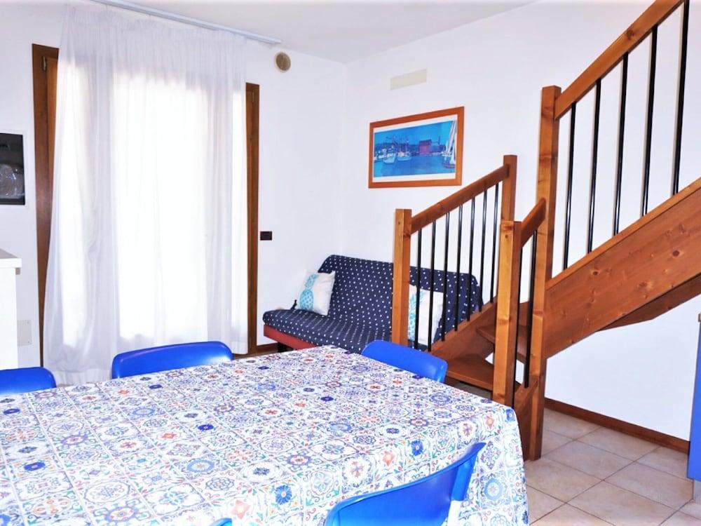 Villa in Caorle Near Spiaggia Tartaruga