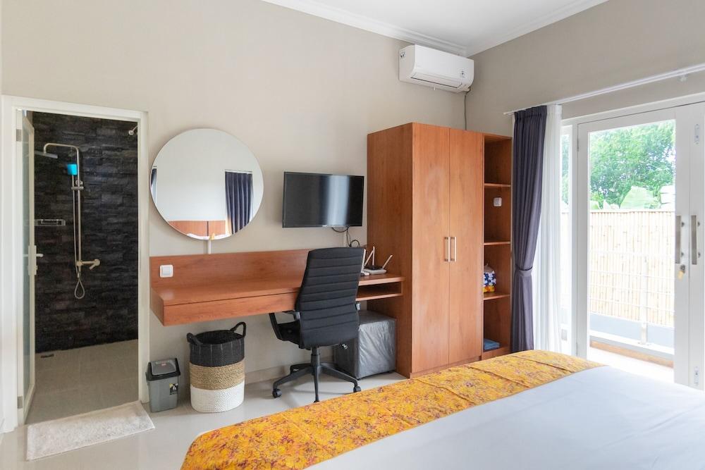 Kamboja Villa By Zuzu