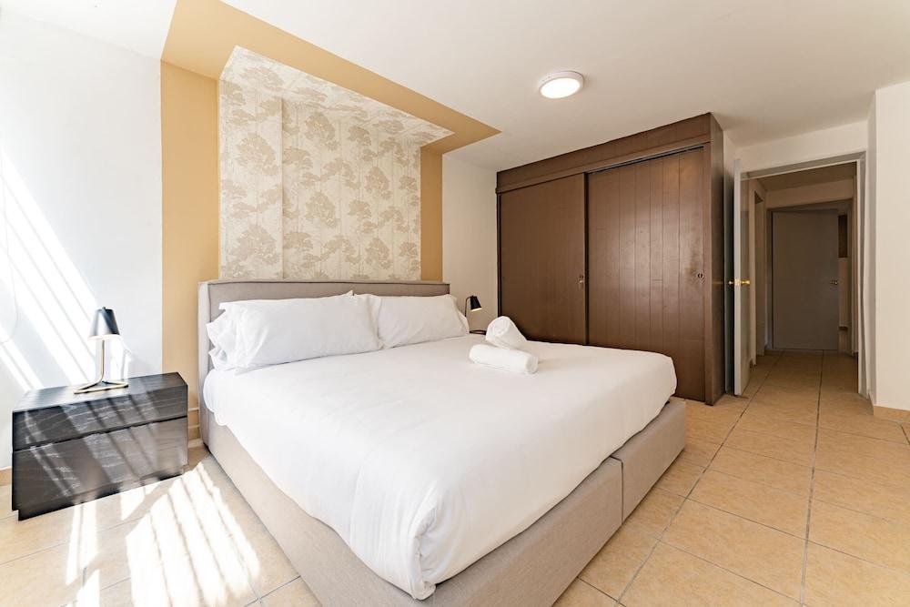 Hipódromo Condesa Apartments by VH