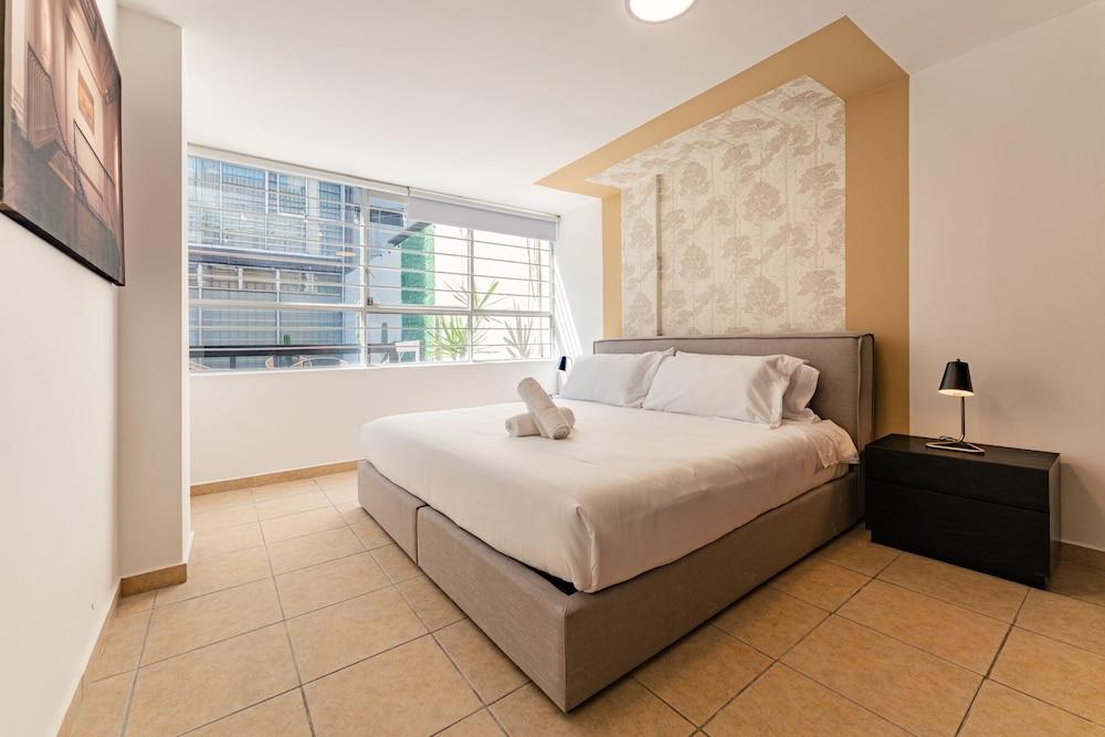 Hipódromo Condesa Apartments by VH