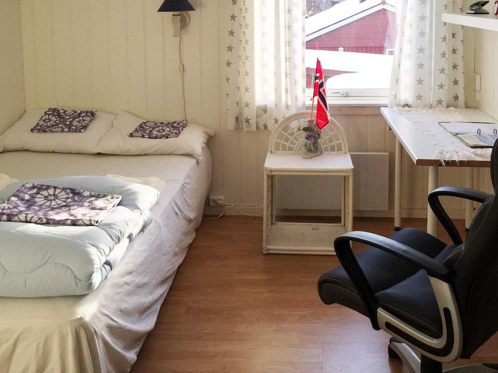 6 Person Holiday Home in Olderdalen