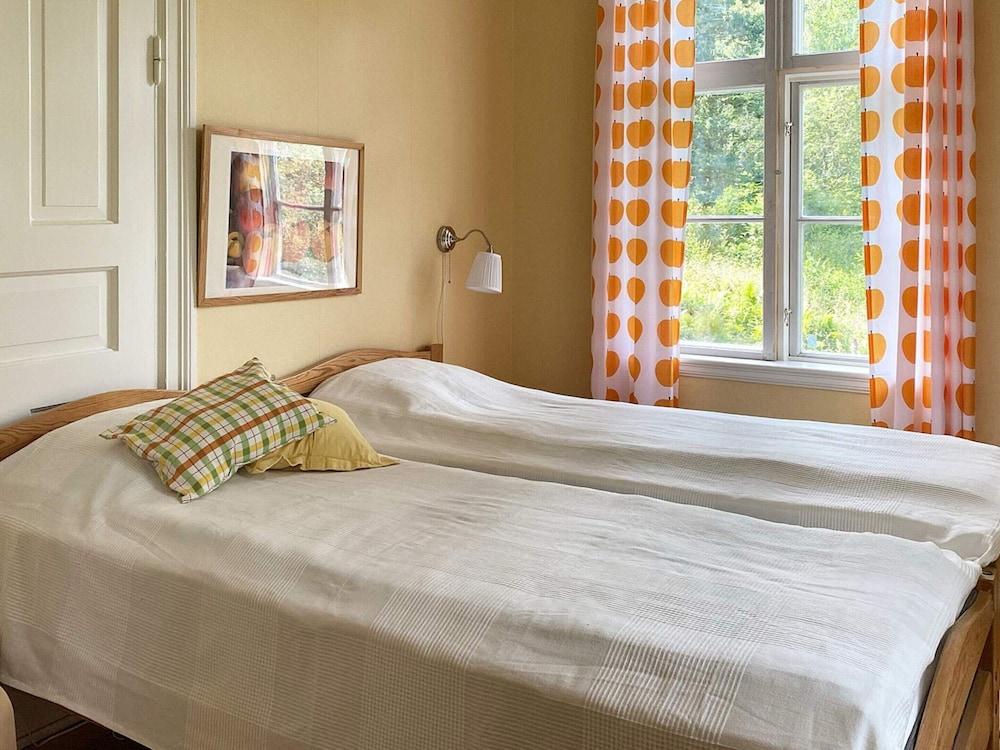 7 Person Holiday Home in Sandhem-by Traum