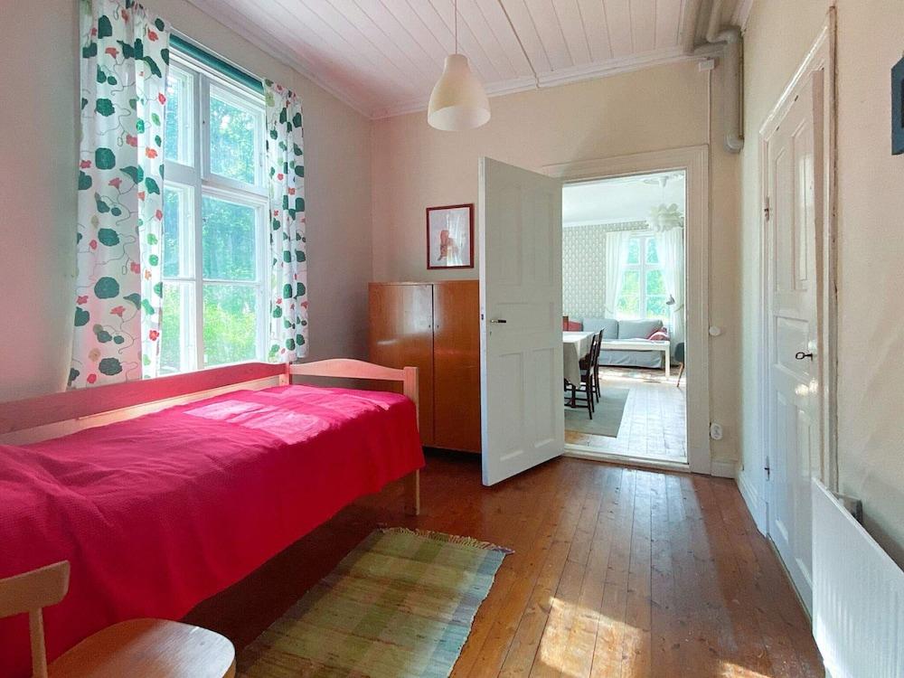 7 Person Holiday Home in Sandhem-by Traum