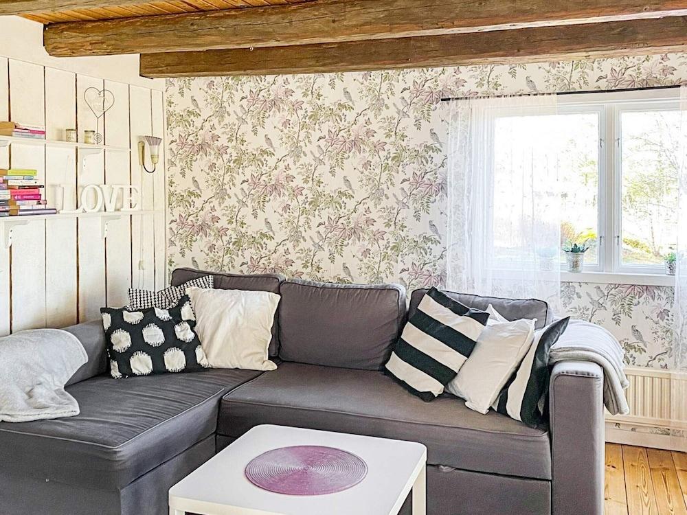 6 Person Holiday Home in Figeholm-by Traum