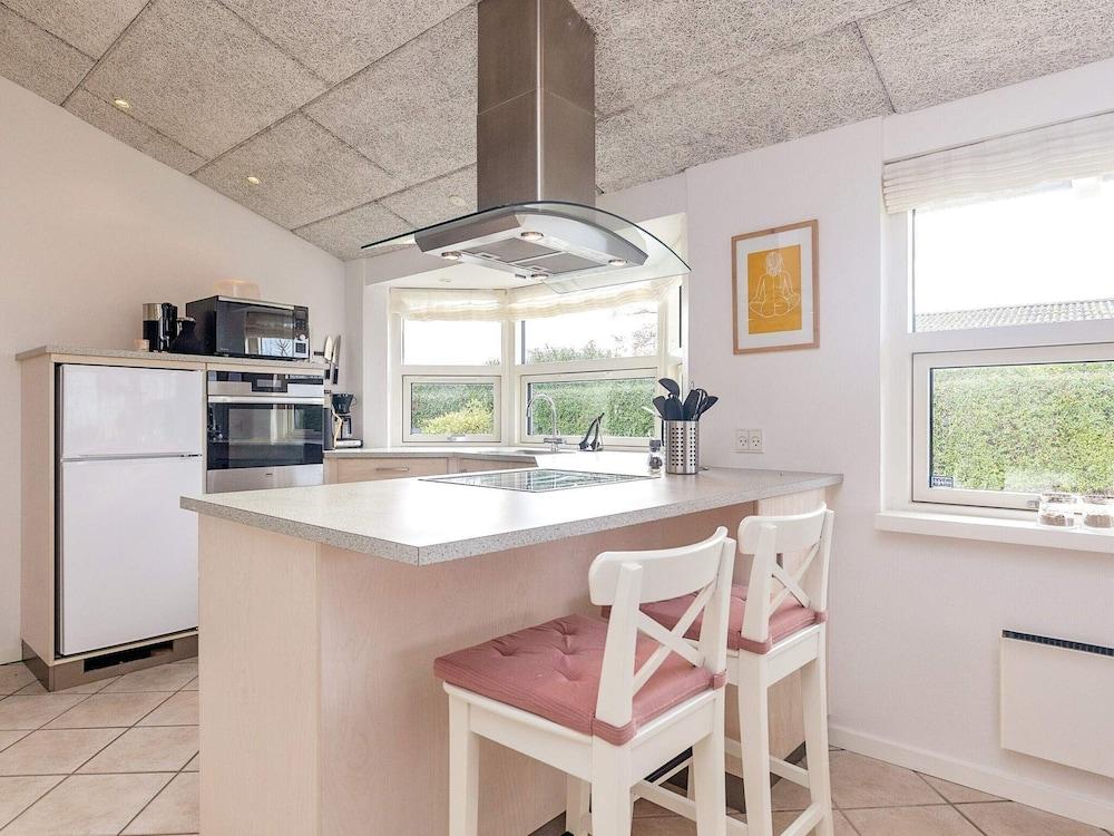 6 Person Holiday Home in Bogense