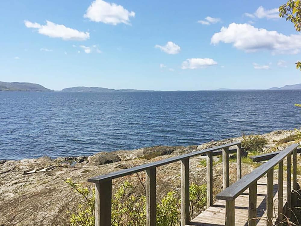 8 Person Holiday Home in Jelsa-by Traum