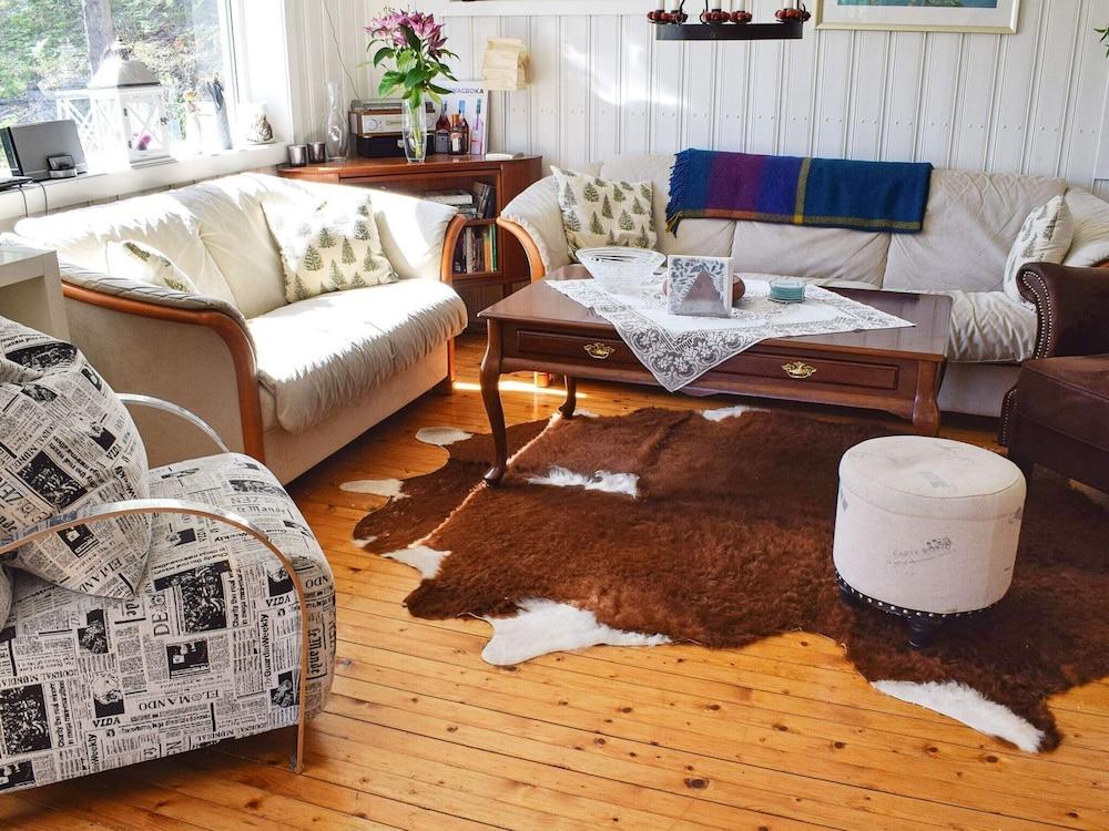 6 Person Holiday Home in Honefoss