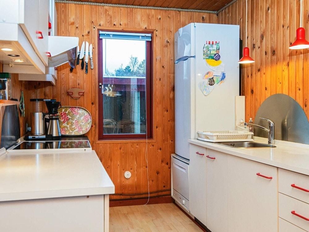 6 Person Holiday Home in Grenaa