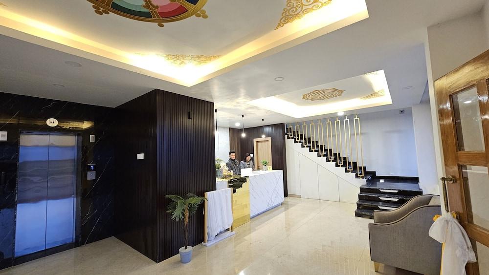 Rufina Pinasa Residency