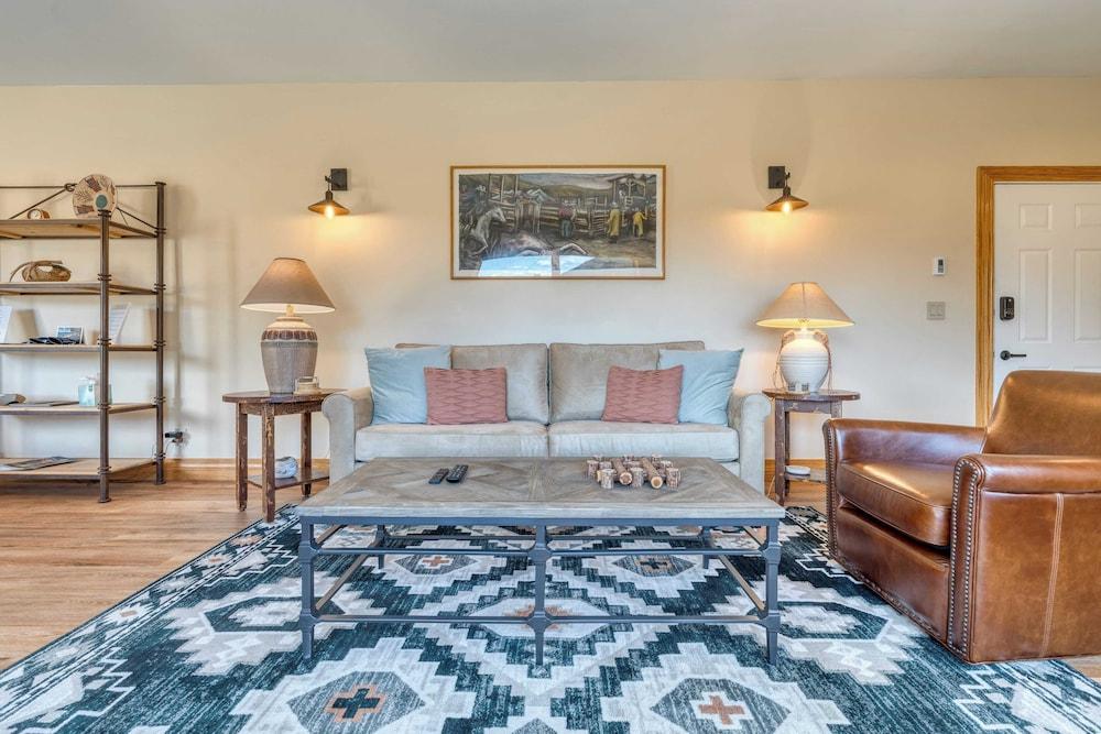 Sundance Condos 202 by Avantstay Great Condo in Telluride Close to Downtown