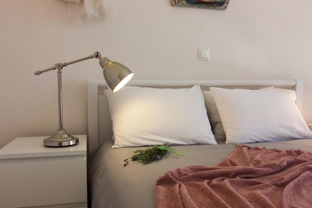 One Bedroom Apartment No 6