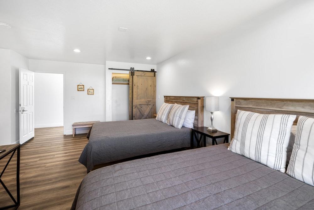 Happy Trails Bed and Breakfast