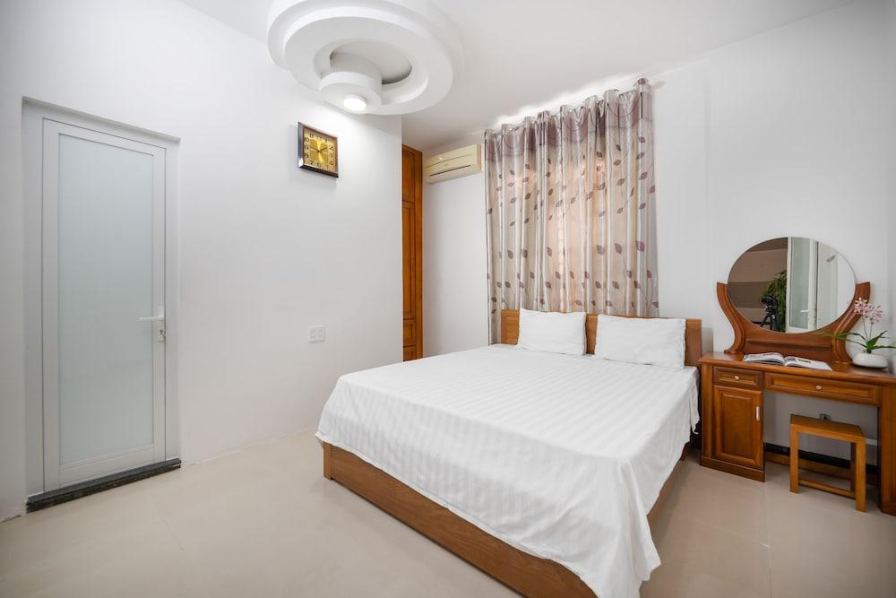 D&C House Luxury - Homestay Da Nang