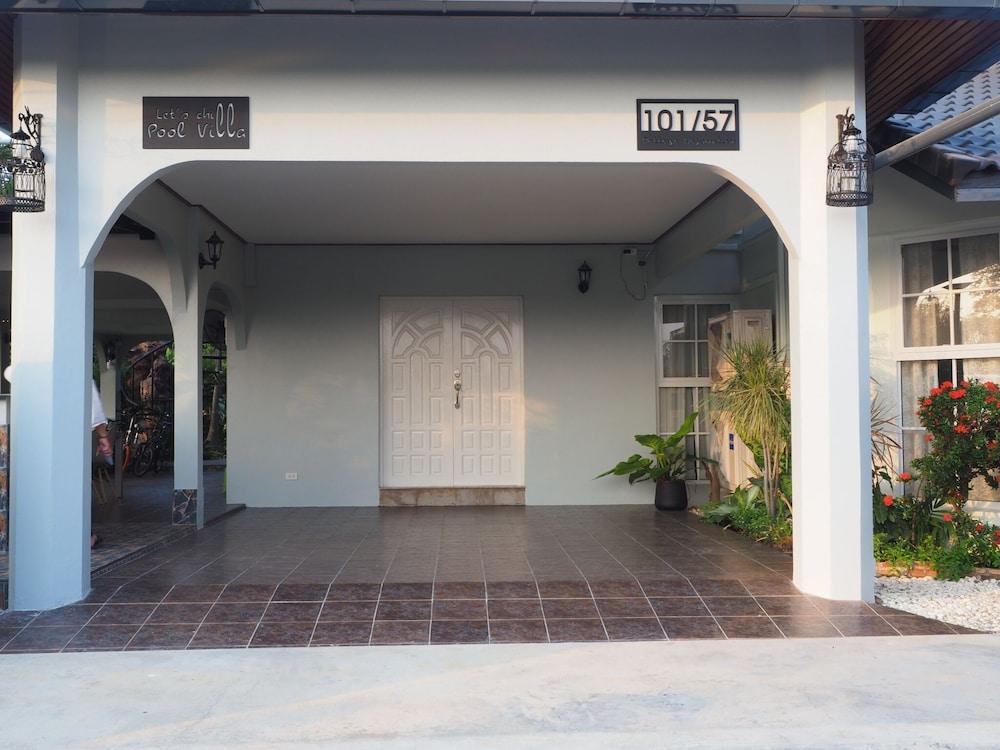 Lets Chill Pool Villa Najomtien Sattahip