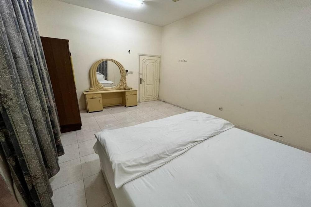 Super OYO 149 Bait Al Ghubaira Furnished Flat