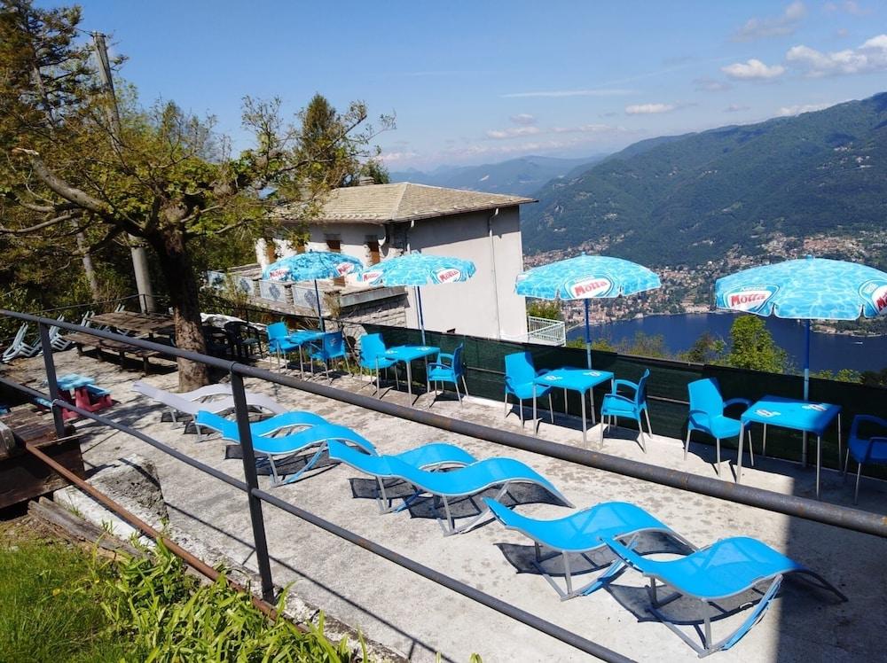 Capanna Cao Como Lake