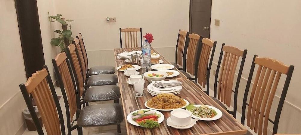 Mairona Hotels Gulberg