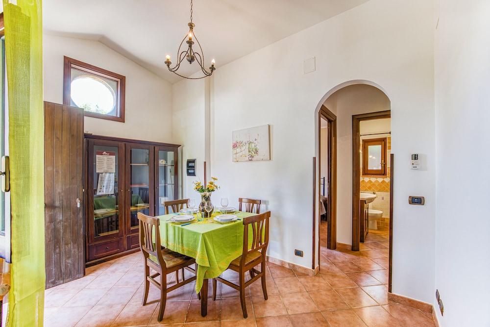 Local Stone Cottage With Shared Pool