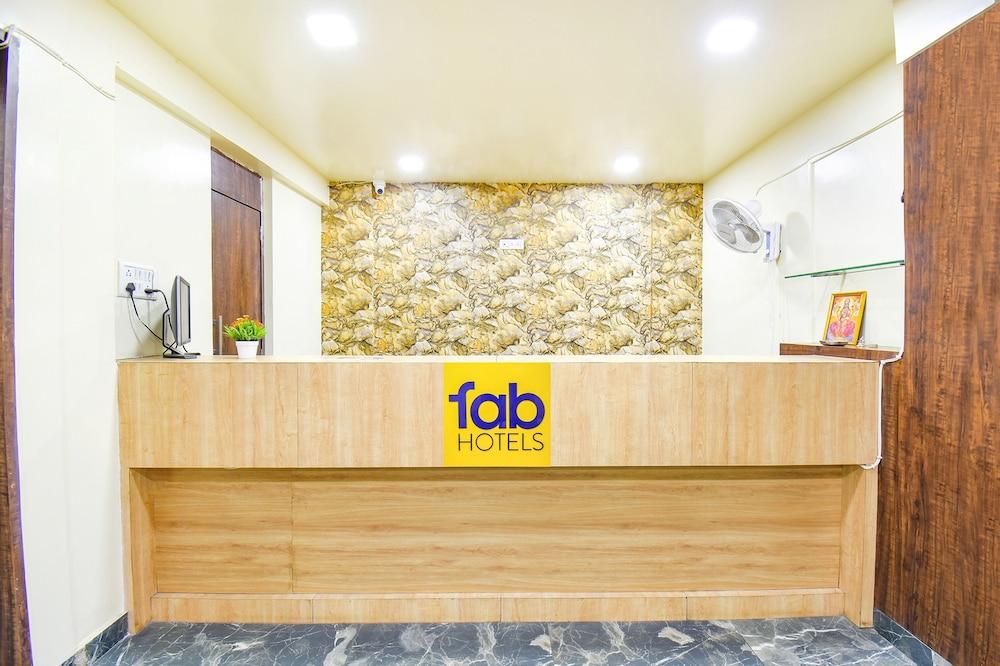 FabHotel Royal Empire