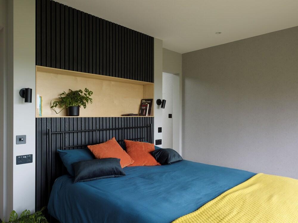 Grand Designs Chess Valley Project - Rickmansworth