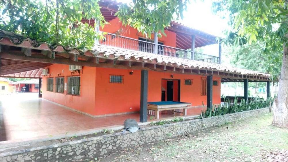 HOTEL SANTA FE CAMPESTRE