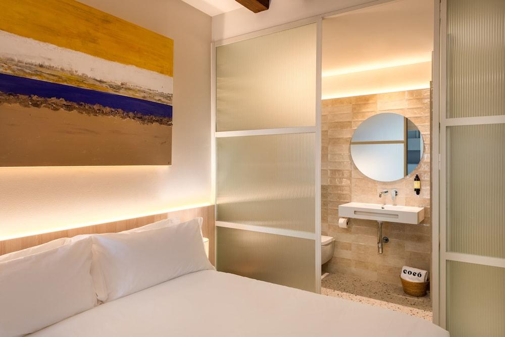 Coeo Fresca Roof Garden Signature Apartments