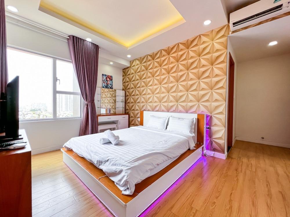 Jennyhomes Sunrise City