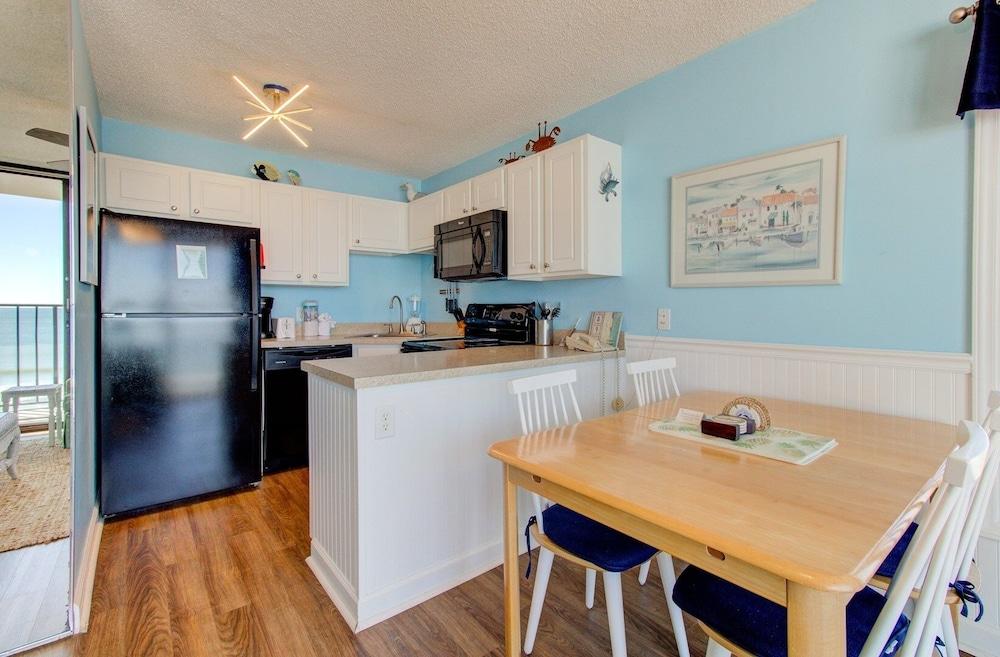 0601 Seaclusion by Atlantic Towers