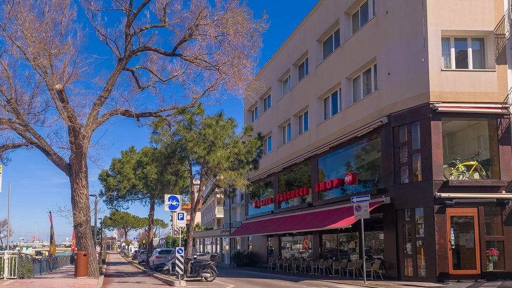 Appartamento Lux 6 Emma Villas