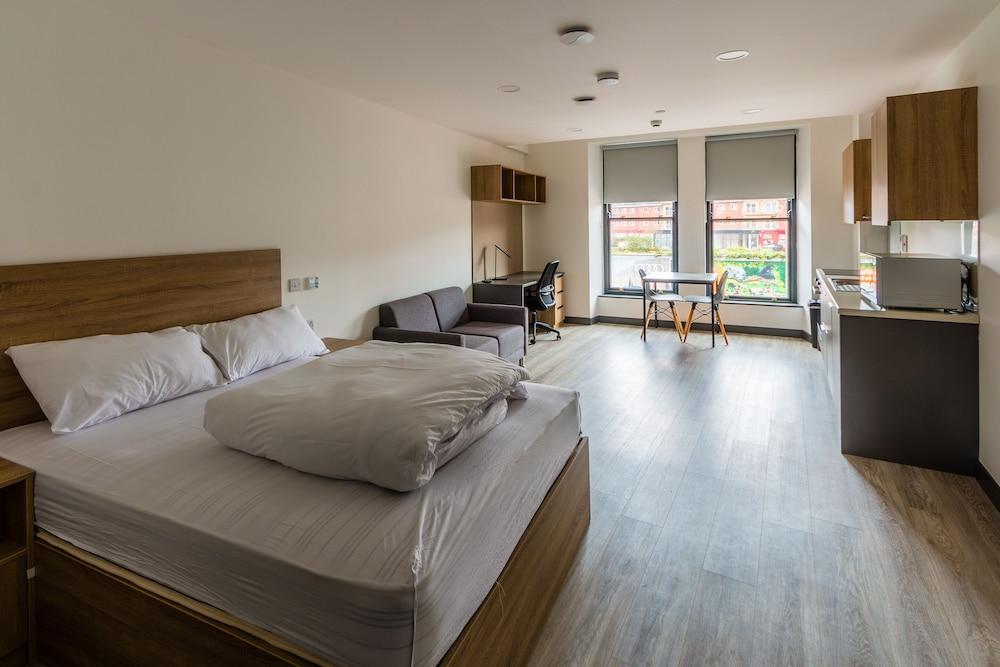 Destiny Student - Ardee Point