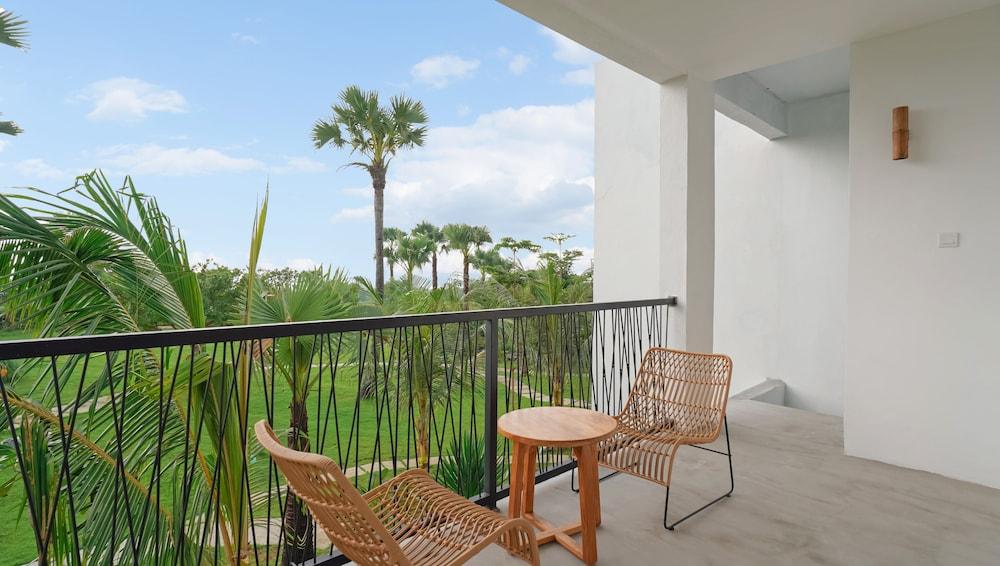 Palm Springs Bali Resorts